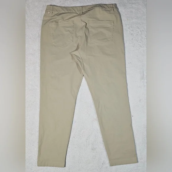 Lululemon ABC Classic-Fit Tan Pants - Picture 4 of 11